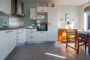 Photo 14- click for photo gallery